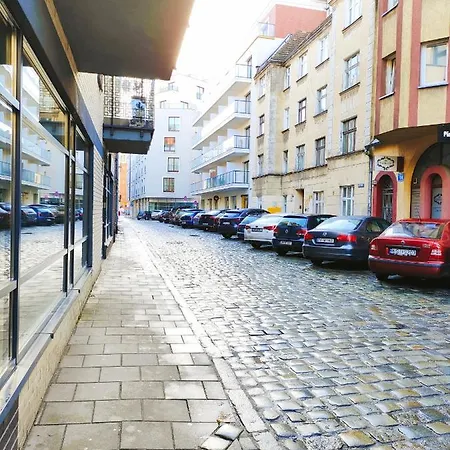 Dla 1-4 Osob W Golden House Wrocław